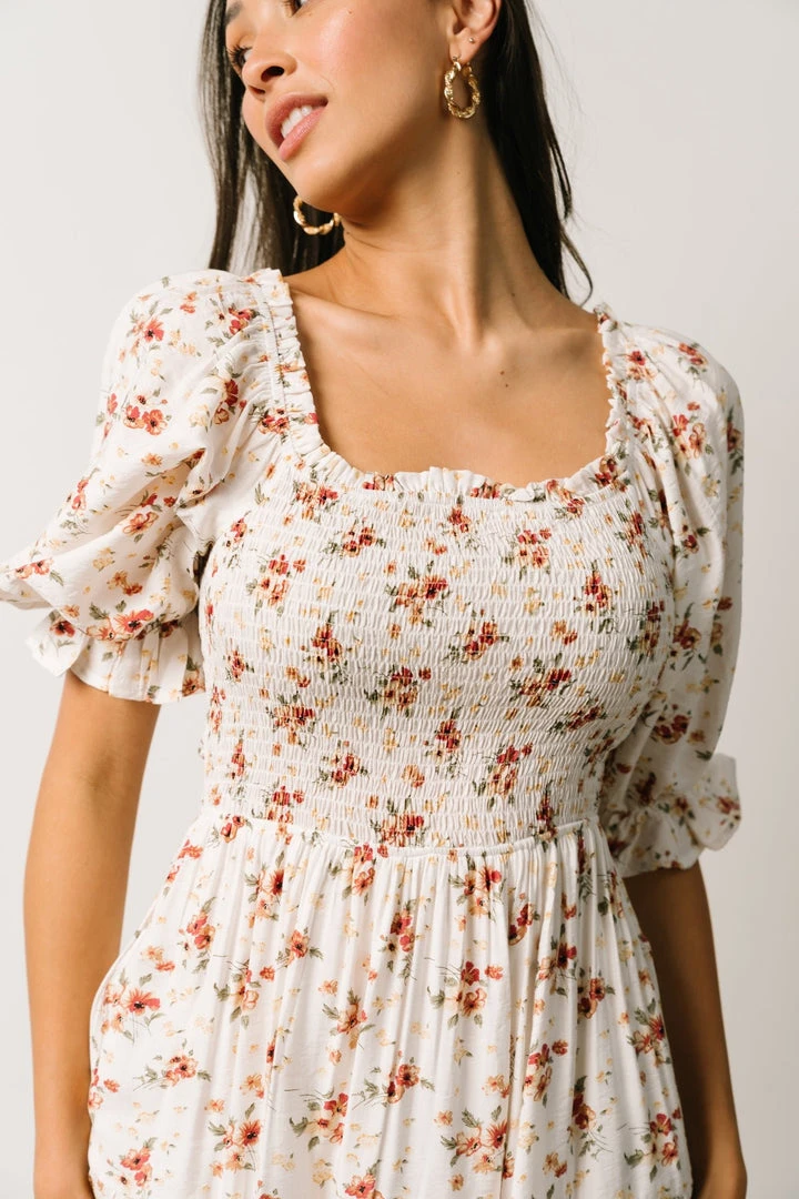 POL Sariah Smocked Midi Dress | Ivory Floral 8 POL Sariah Smocked Midi Dress | Ivory Floral