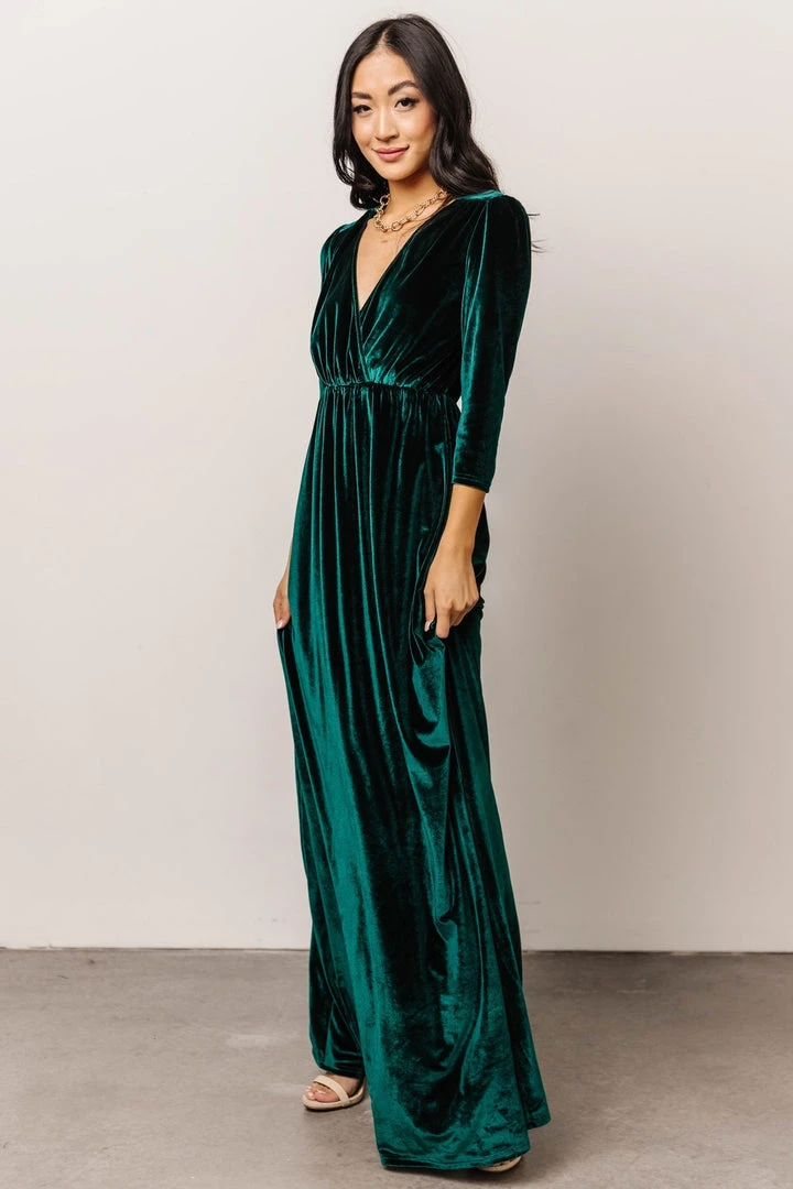 BB Custom Dresses Sofia Velvet Maxi Dress | Emerald 2 BB Custom Dresses Sofia Velvet Maxi Dress | Emerald