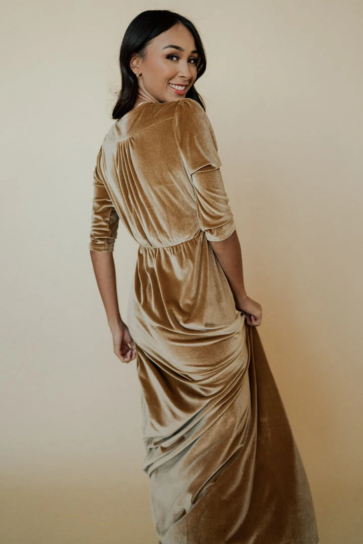 BB Custom Sofia Velvet Maxi Dress | Gold 4 BB Custom Sofia Velvet Maxi Dress | Gold