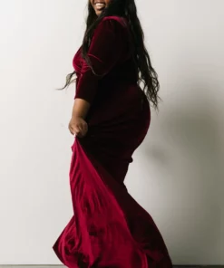 BB Custom Sofia Velvet Maxi Dress | Mulberry 19 BB Custom Sofia Velvet Maxi Dress | Mulberry