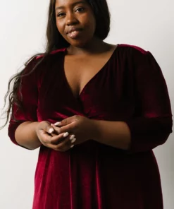 BB Custom Sofia Velvet Maxi Dress | Mulberry 21 BB Custom Sofia Velvet Maxi Dress | Mulberry