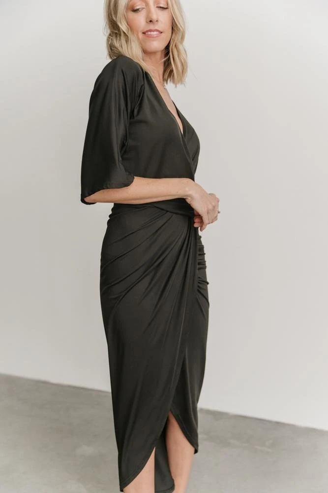 DD Solana Ruched Dress | Black Dresses 3 DD Solana Ruched Dress | Black Dresses