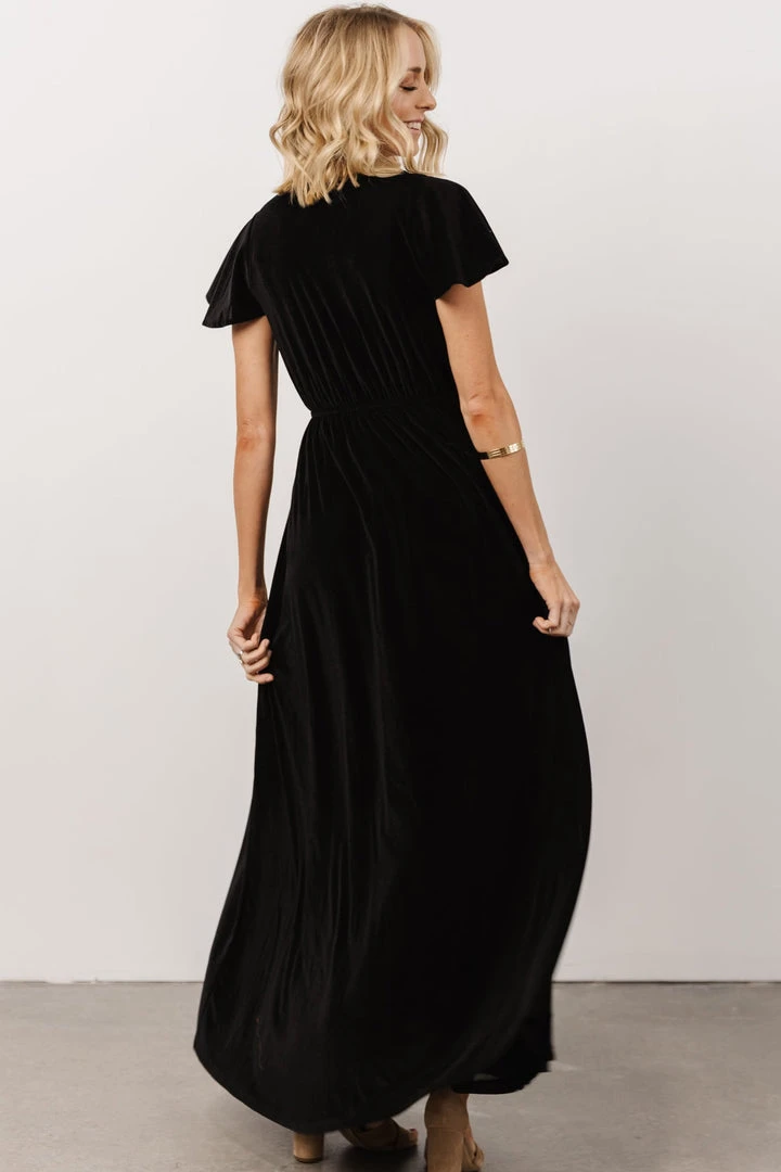 BB Custom Dresses Sulzen Velvet Maxi Dress | Black 3 BB Custom Dresses Sulzen Velvet Maxi Dress | Black