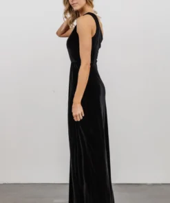BB Custom Tatiana Velvet One Shoulder Maxi Dress | Black 22 BB Custom Tatiana Velvet One Shoulder Maxi Dress | Black
