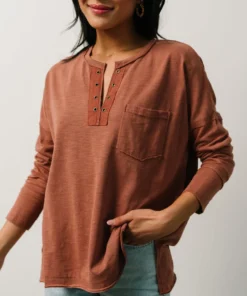 IL Thatcher Long Sleeve Top | Clay Boho