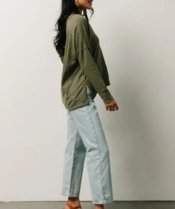 IL Boho Thatcher Long Sleeve Top | Olive