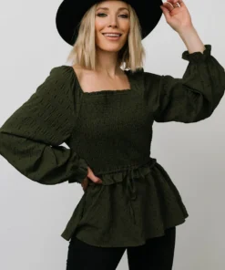 HAY Tops Trey Smocked Top | Olive