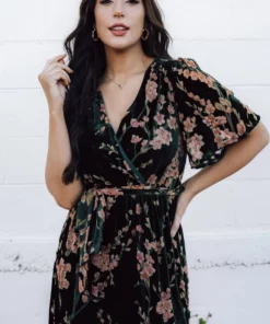 BB Custom Uma Velvet Maxi Dress | Green Floral