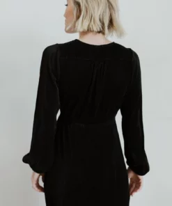 BB Custom Dresses Venus Pleated Maxi Dress | Black 16 BB Custom Dresses Venus Pleated Maxi Dress | Black