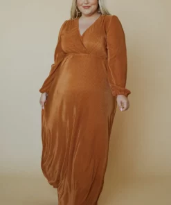 BB Custom Venus Pleated Maxi Dress | Saffron Dresses 20 BB Custom Venus Pleated Maxi Dress | Saffron Dresses