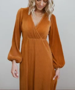 BB Custom Venus Pleated Maxi Dress | Saffron Dresses 21 BB Custom Venus Pleated Maxi Dress | Saffron Dresses