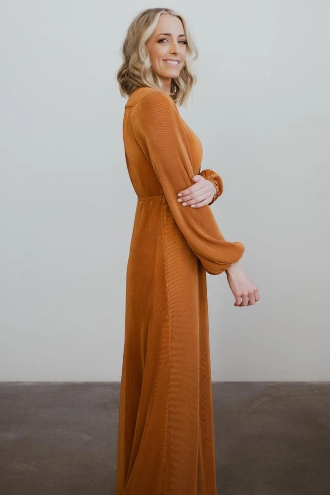 BB Custom Venus Pleated Maxi Dress | Saffron Dresses 3 BB Custom Venus Pleated Maxi Dress | Saffron Dresses