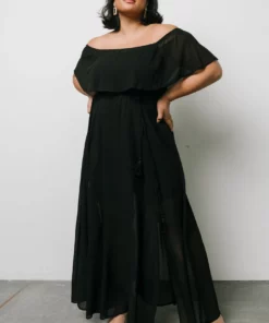 BB Custom Victoria Off Shoulder Maxi Dress | Black Dresses