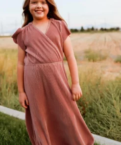 BB Custom Youth Athena Pleated Maxi Dress | Rose