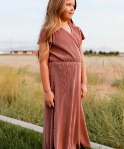 BB Custom Youth Athena Pleated Maxi Dress | Rose