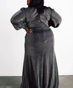 Soi Zae Shimmer Gown | Black Multi